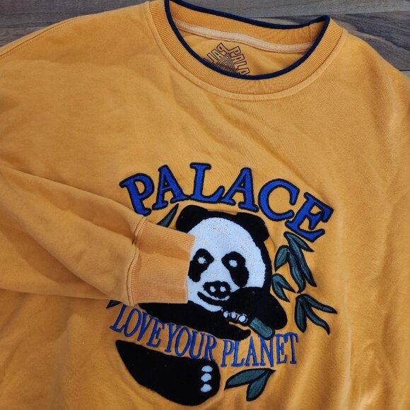Palace Skateboards Panda Love Your Planet Crewneck Pullover Size Large Euc - Picture 1 of 9